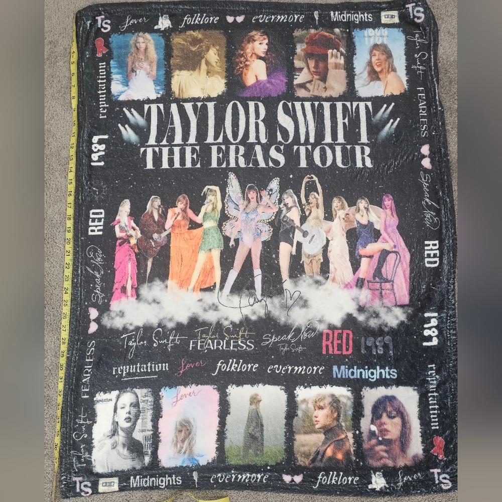 Taylor Swift The Eras Tour 1989 Soft & Warm Fleece Throw Blanket: 40” By 30”